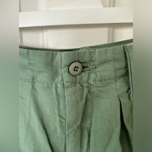 NWT Mother The Pleated Chute Prep Short - Picture 4 of 10